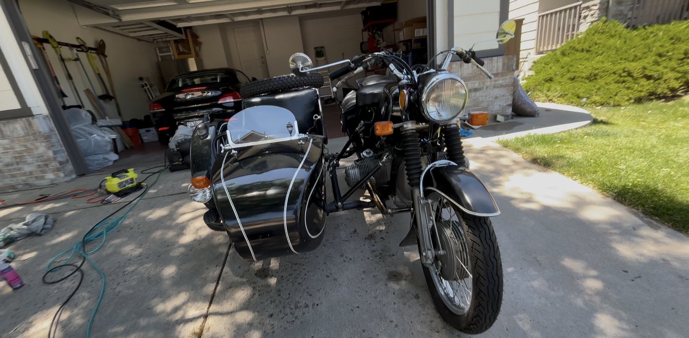 1972 BMW front three-quarter view with sidecar