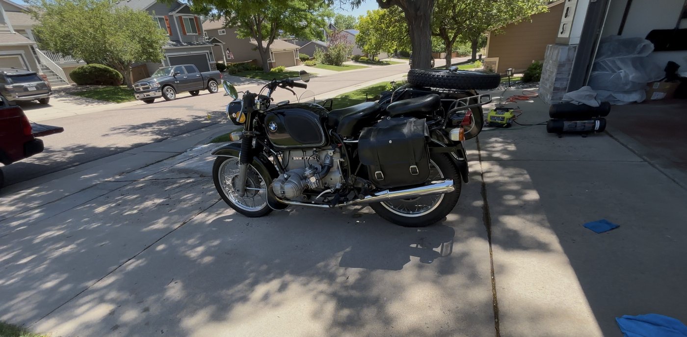 1972 BMW side view with sidecar and spare tire