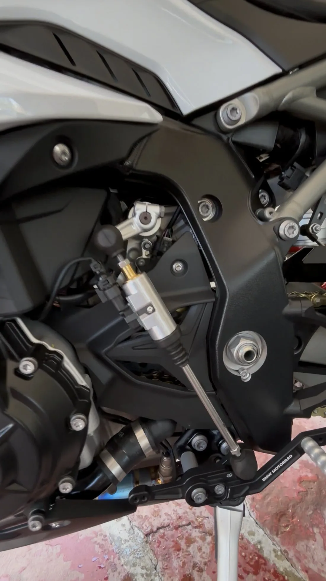 BMW S1000RR subframe and linkage close-up