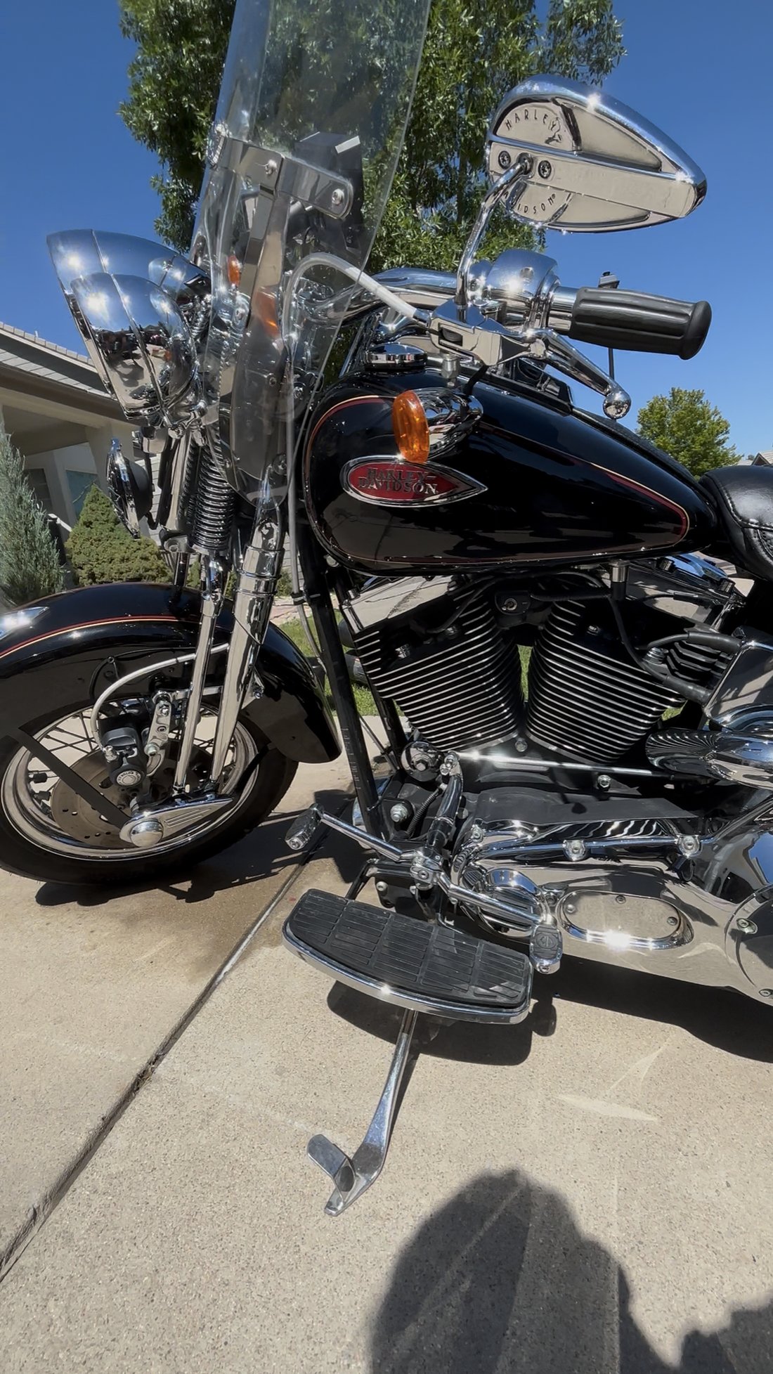 Harley-Davidson touring tank and front end close-up