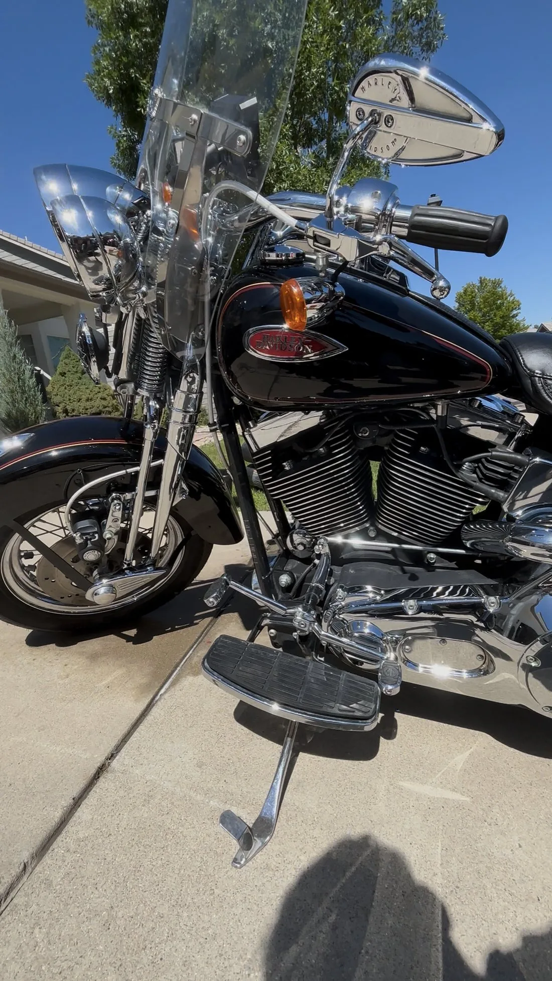 Harley-Davidson touring tank and front end close-up